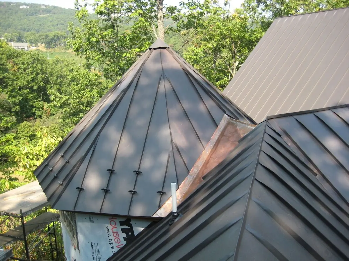 Professional Roof Tarp Installation by Craftsman Roofing in Llewellyn Park